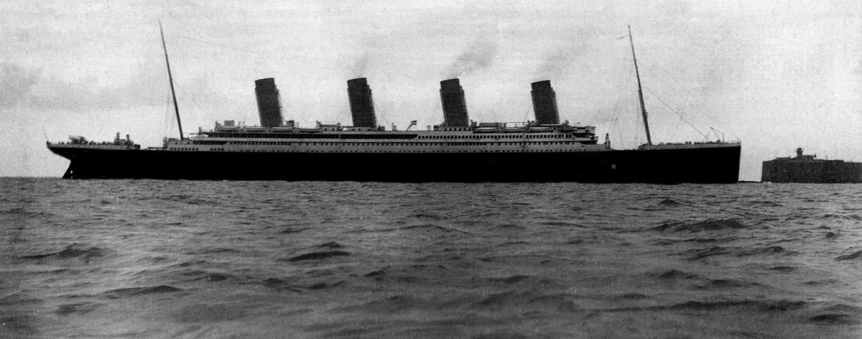 Le Titanic dans la rade de Cherbourg le 10 avril 1912 © Collection Claude Molteni de Villermont