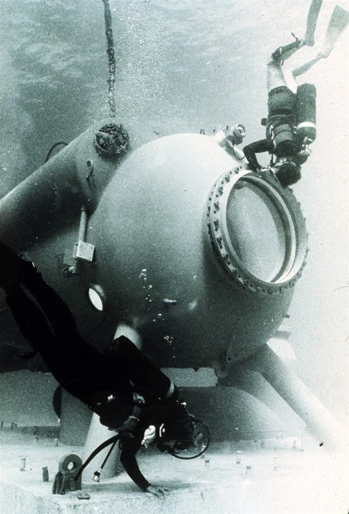 Dr_Anthony_Llewellyn_NOAA_Hydro-Lab