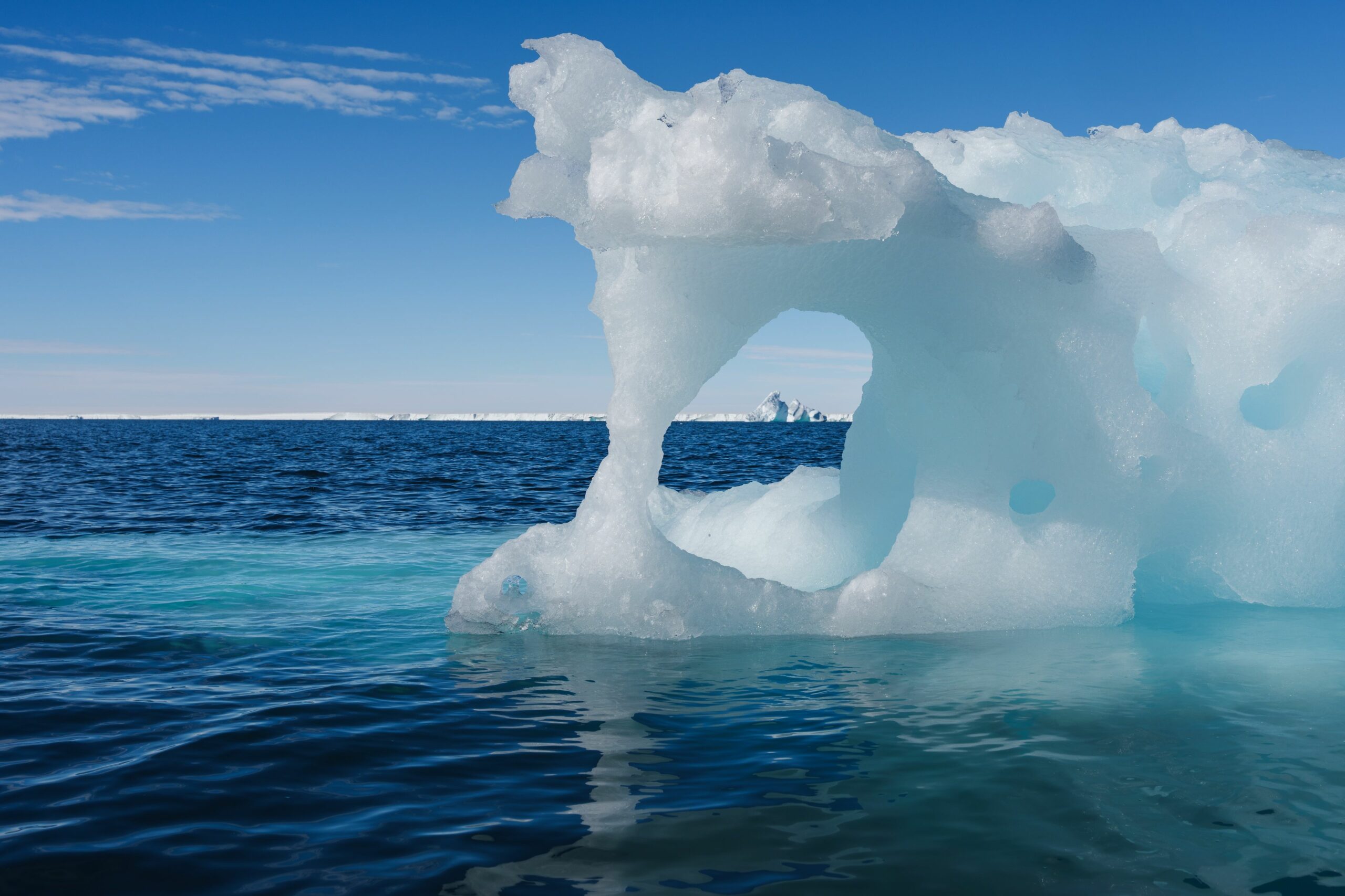 Ice around Falkor (too)