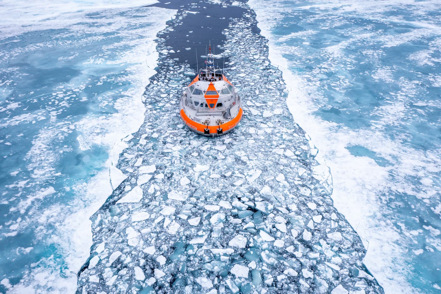 tara-polar-station-derive-test-maeva-bardy