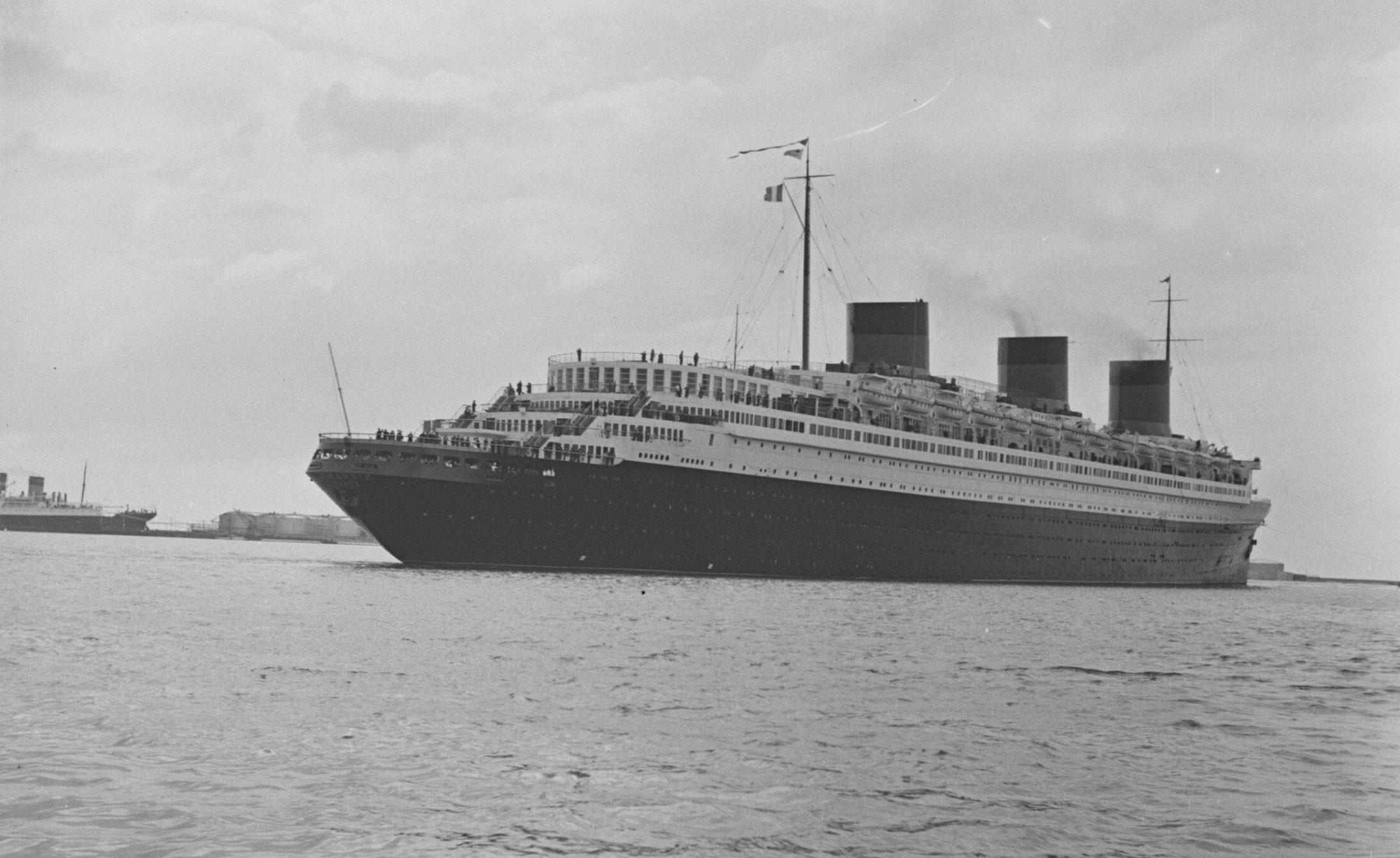 Le paquebot Normandie au Havre © Ville de Paris / BHVP