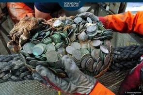 100 tonnes de pièces d'argent ont été récupérées sur l'épave du "SS City of Cairo" © Frédéric Bassemayousse;Deep Ocean Search LTD